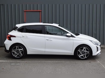 Used Hyundai i20 2024 for sale - 76308695: Photo 2