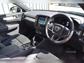 Used Volvo XC40 2025 for sale - 78890280: Photo
