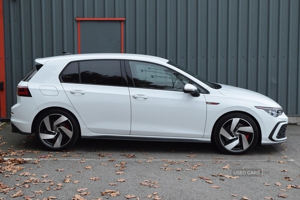 Used Volkswagen Golf 2023 for sale - 77017691: Photo 2