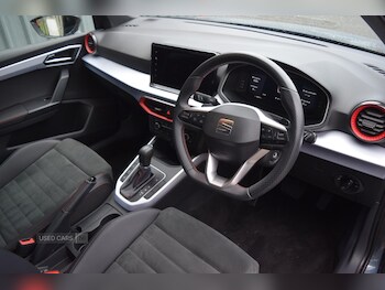 Used SEAT Arona 2024 for sale - 76522679: Photo