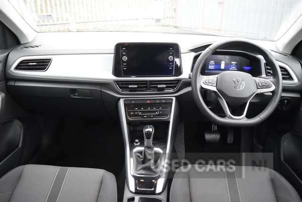 Used Volkswagen T-Roc 2023 for sale - 77525403: Photo 11