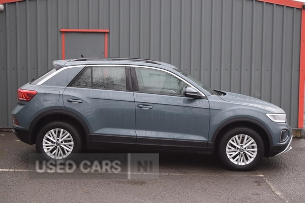 Used Volkswagen T-Roc 2023 for sale - 77525403: Photo 2
