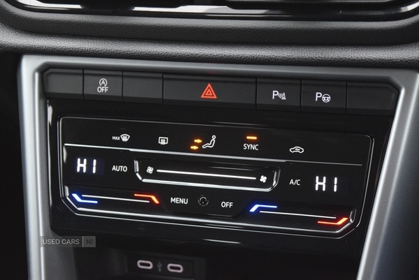 Used Volkswagen T-Roc 2023 for sale - 77525403: Photo 23