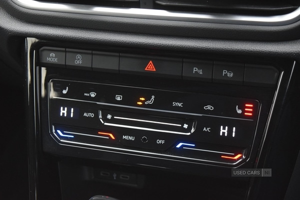 Used Volkswagen T-Roc 2022 for sale - 77387988: Photo 25