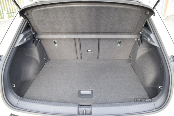 Used Volkswagen T-Roc 2022 for sale - 77387988: Photo 32