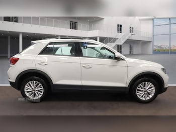 Used Volkswagen T-Roc 2023 for sale - 76803090: Photo