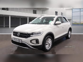 Used Volkswagen T-Roc 2023 for sale - 76803090: Photo