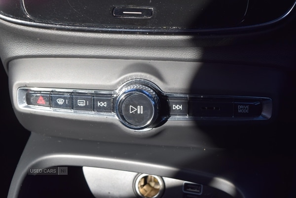 Used Volvo XC40 2022 for sale - 76153243: Photo 19
