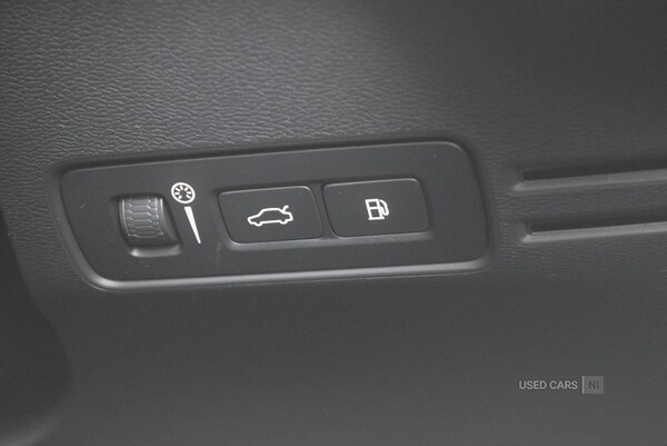 Used Volvo XC40 2023 for sale - 76522766: Photo 29