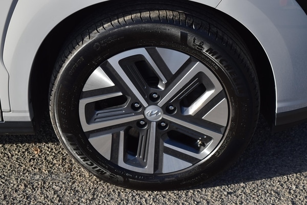 Used Hyundai KONA 2023 for sale - 76802614: Photo 31