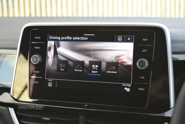 Used Volkswagen T-Roc 2024 for sale - 76787532: Photo 24