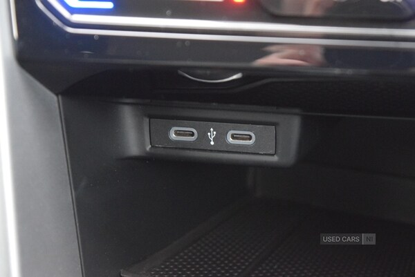 Used Volkswagen T-Roc 2023 for sale - 77192424: Photo 24