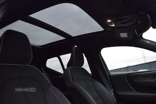 Used Volvo XC40 2023 for sale - 76433469: Photo 31