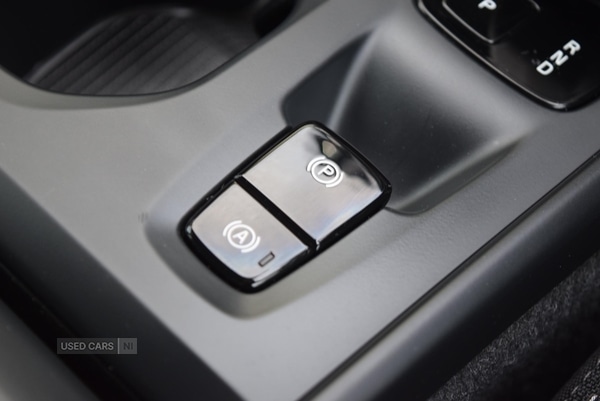 Used Volvo XC40 2023 for sale - 76153393: Photo 29