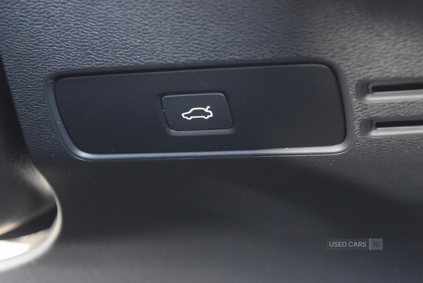 Used Volvo XC40 2023 for sale - 76153393: Photo 30