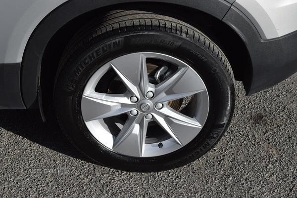 Used Volvo XC40 2023 for sale - 76153393: Photo 38