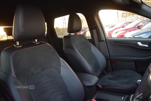 Used Ford Kuga 2022 for sale - 77021475: Photo 31