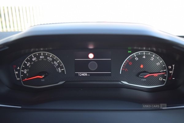 Used Peugeot 2008 2023 for sale - 78128645: Photo 13