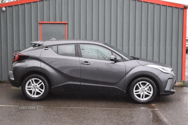 Used Toyota C-HR 2023 for sale - 77785211: Photo 2