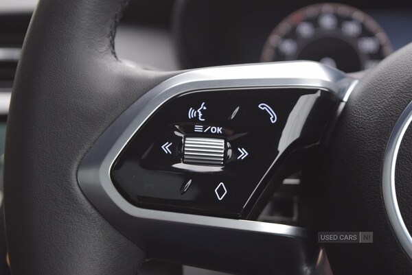 Used Jaguar E-Pace 2023 for sale - 76271083: Photo 15
