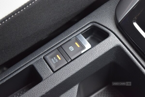 Used Volkswagen T-Roc 2021 for sale - 77030321: Photo 30