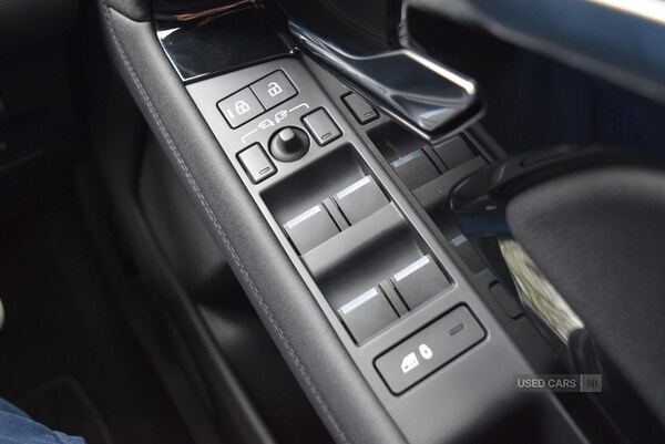 Used Land Rover Range Rover Evoque 2023 for sale - 77840260: Photo 28