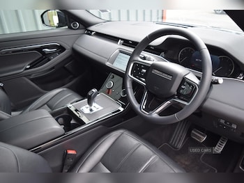 Used Land Rover Range Rover Evoque 2023 for sale - 77840260: Photo