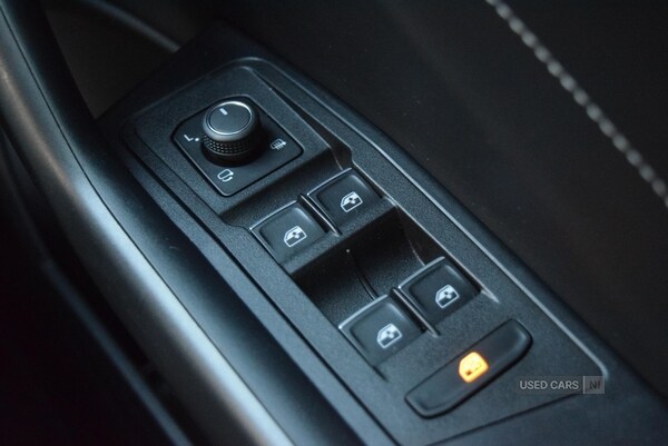 Used Volkswagen T-Roc 2024 for sale - 76998113: Photo 28