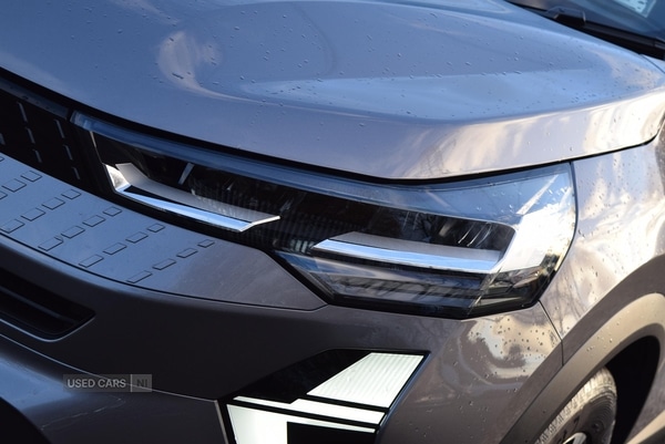 Used Renault Captur 2025 for sale - 76702555: Photo 10