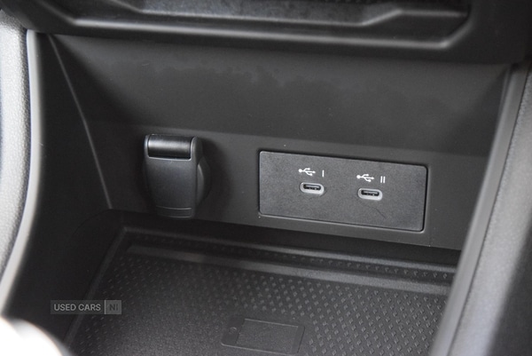 Used Renault Captur 2025 for sale - 76702555: Photo 24