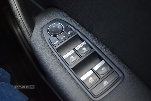 Used Renault Captur 2020 for sale - 77884252: Photo 31