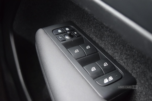 Used Volvo XC40 2023 for sale - 76802854: Photo 27