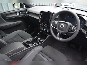 Used Volvo XC40 2023 for sale - 76802854: Photo