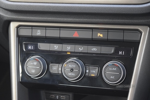 Used Volkswagen T-Roc 2021 for sale - 76621144: Photo 23