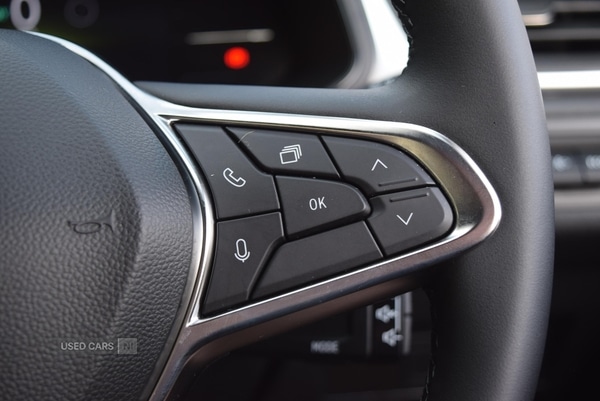 Used Renault Captur 2024 for sale - 76153414: Photo 16