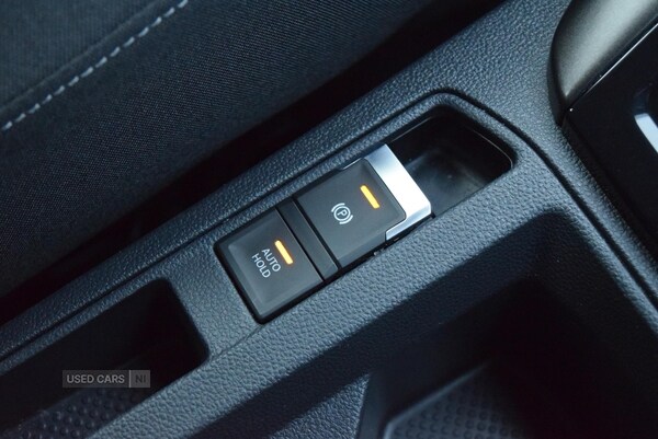 Used Volkswagen T-Roc 2018 for sale - 77204658: Photo 28