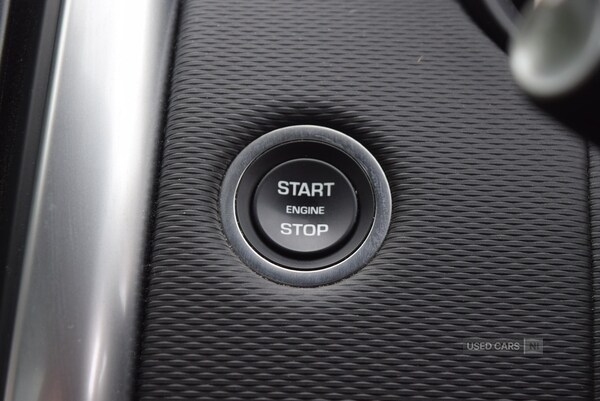 Used Land Rover Discovery 2023 for sale - 76327616: Photo 19