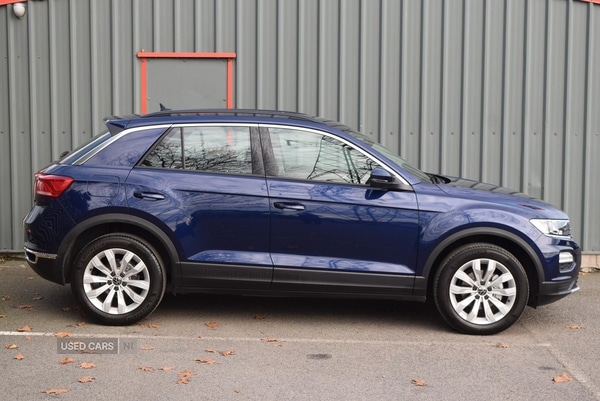 Used Volkswagen T-Roc 2021 for sale - 76585661: Photo 2