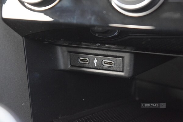 Used Volkswagen T-Roc 2021 for sale - 76585661: Photo 24