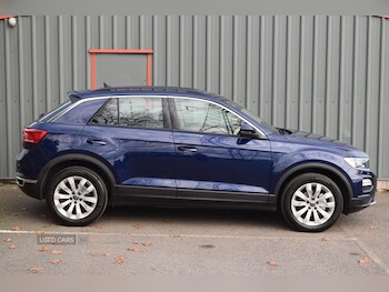 Used Volkswagen T-Roc 2021 for sale - 76585661: Photo