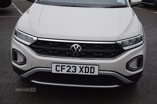 Used Volkswagen T-Roc 2023 for sale - 77102416: Photo 8