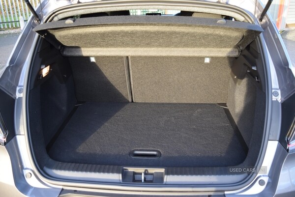 Used Renault Captur 2025 for sale - 76998584: Photo 30