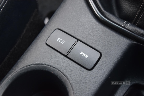 Used Toyota Hilux 2023 for sale - 77102130: Photo 26