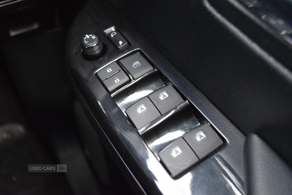 Used Toyota Hilux 2023 for sale - 77102130: Photo 28