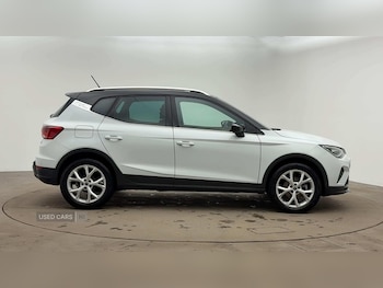Used SEAT Arona 2023 for sale - 76486040: Photo