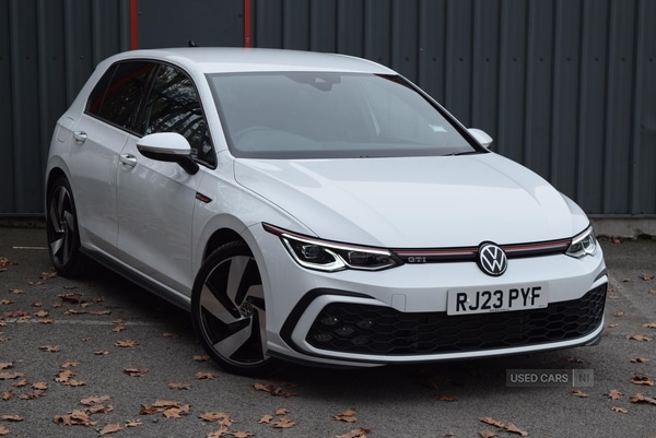 Used Volkswagen Golf 2023 for sale - 76690439: Photo 1