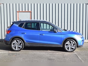 Used SEAT Arona 2023 for sale - 77560180: Photo