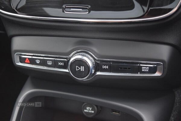 Used Volvo XC40 2022 for sale - 76308644: Photo 25