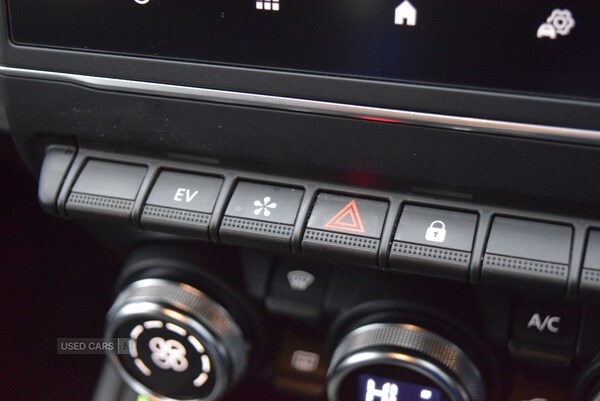 Used Renault Clio 2025 for sale - 77372125: Photo 26