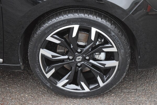 Used Renault Clio 2025 for sale - 77372125: Photo 35